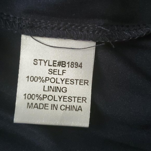 JODIFL Women's Lace Off-Shoulder Short Sleeve Black Blouse Size Small NWT - Picture 9 of 14